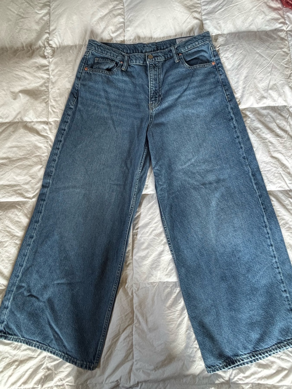 GAP Women’s Mid Rise Baggy Jeans